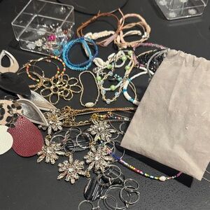 SURPRISE JEWELRY BAGS!!